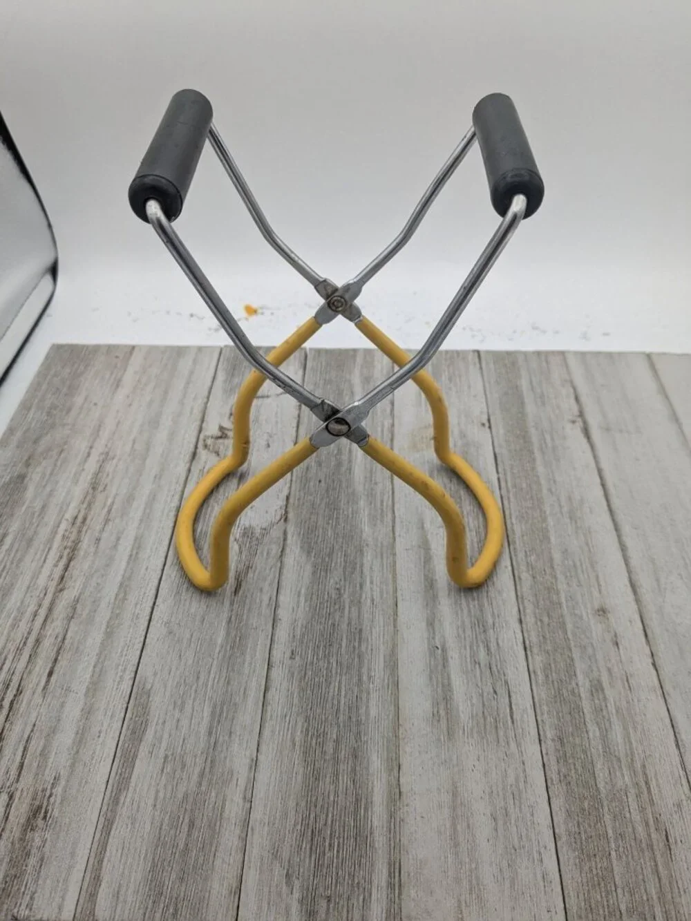 Vintage Canning Jar Grabber Tongs Lifter Black Handles Yellow Rubber Nylon